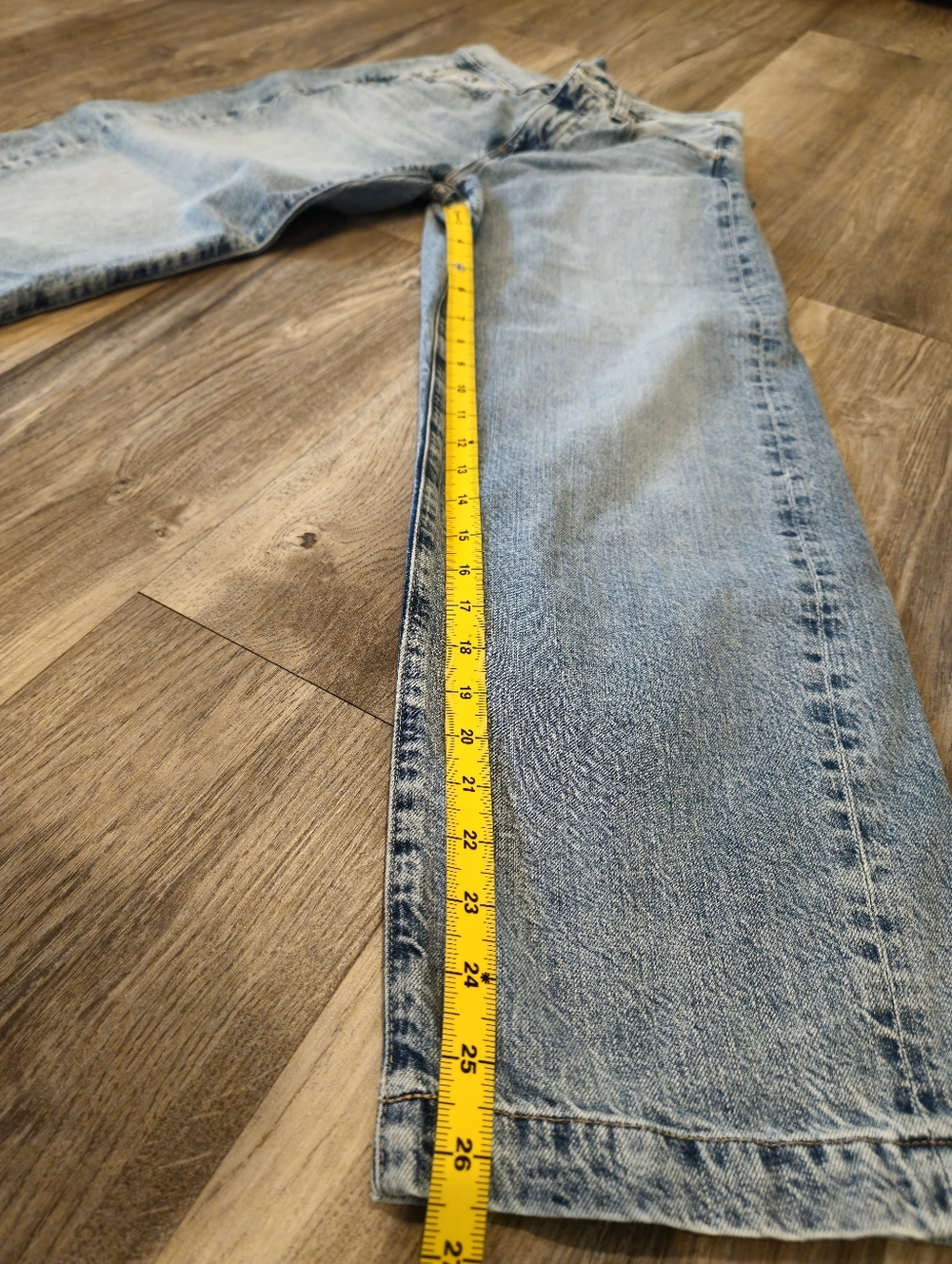 AG Adriano Goldschmied Hattie Barrel Jeans Size 24 High Rise Light Wash Denim - Picture 10 of 13